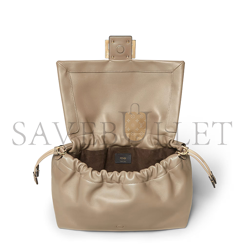 FENDI MAMMA BAGUETTE LARGE 8BR834AQ0DF0E65 (31.5*22*12cm) FENDI MAMMA BAGUETTE LARGE 8BR834AQ0DF0E65 (31.5*22*12cm)